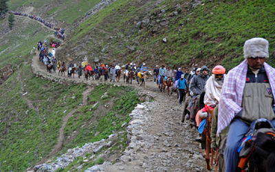 Walking to Amarnath